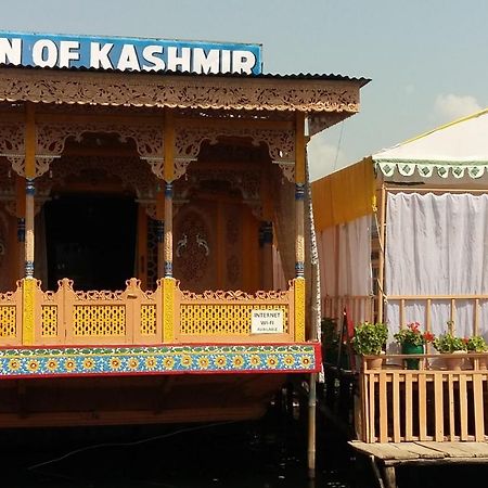 Houseboat Moon Of Kashmir Hotel Srīnagar Exterior foto